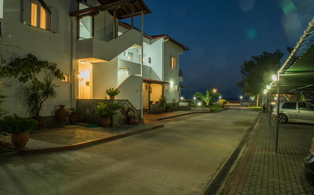 Linaraki Studios & Apartments Sikia Halkidiki Экстерьер фото